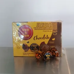 Caja de bombones con oblea y relleno sabor a chocolate