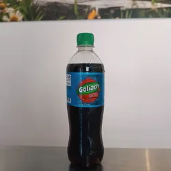 Refresco de cola Goliath