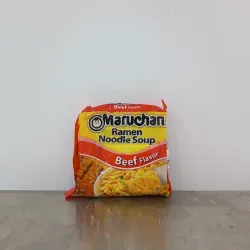 Sopa de fideos sabor res