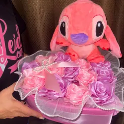 Caja de corazón con Angela