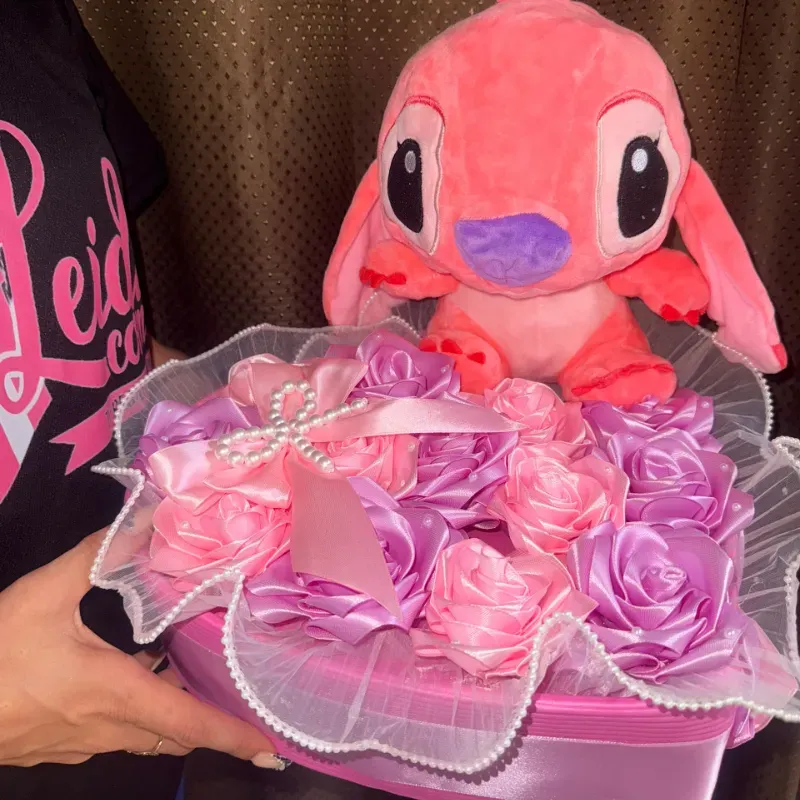 Caja de corazón con Angela