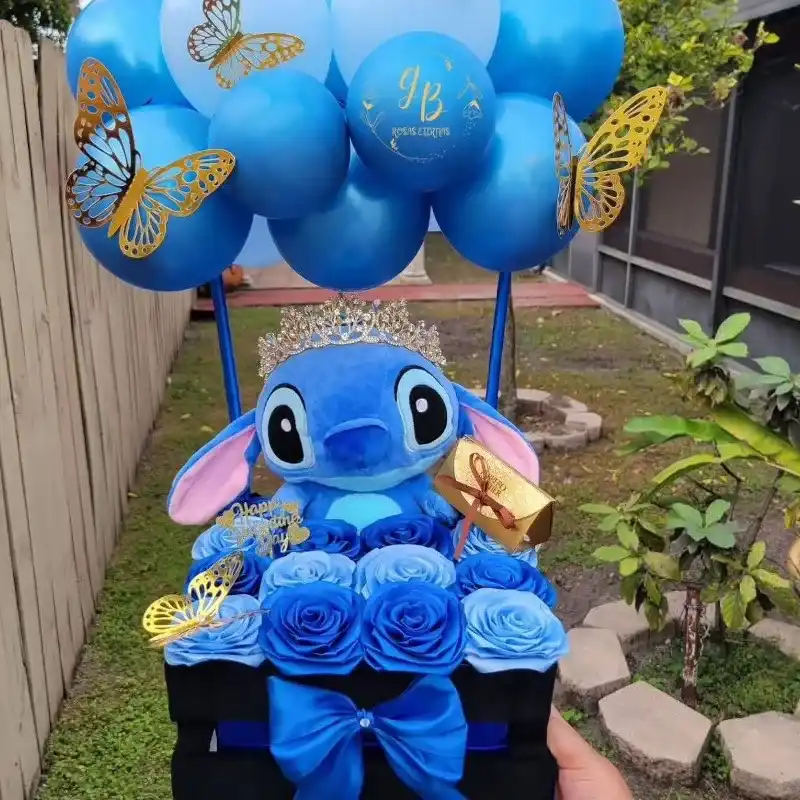 Caja de regalo con Stitch 