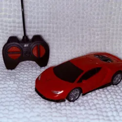 Carro control remoto rojo