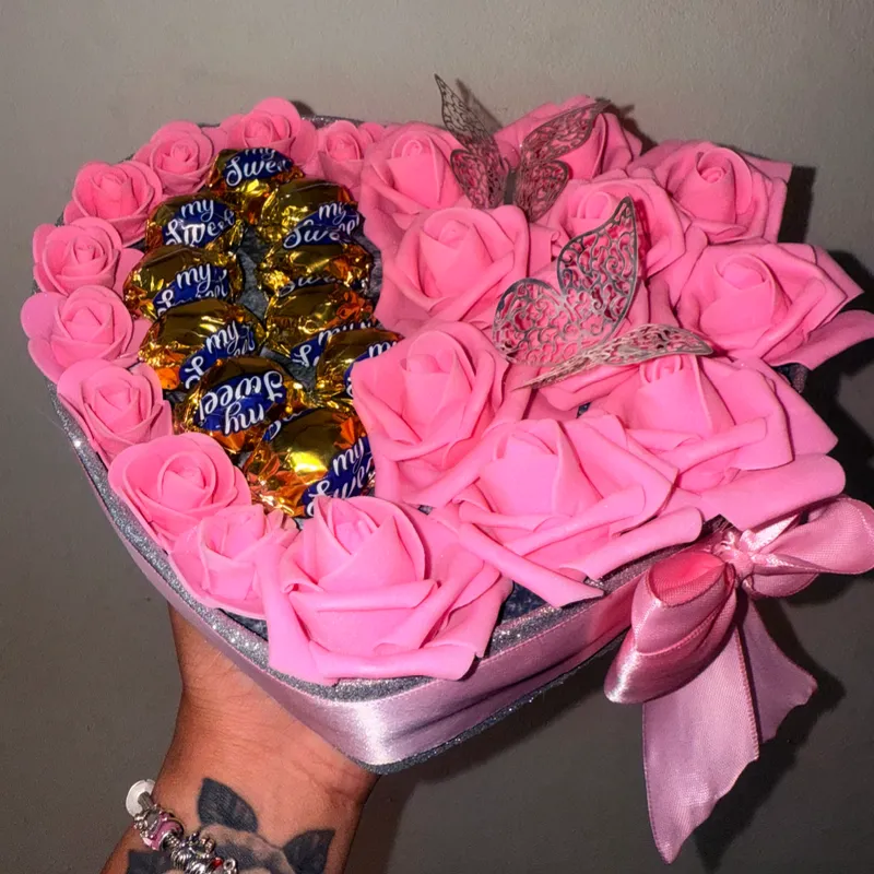 Corazón con bombones rosita 
