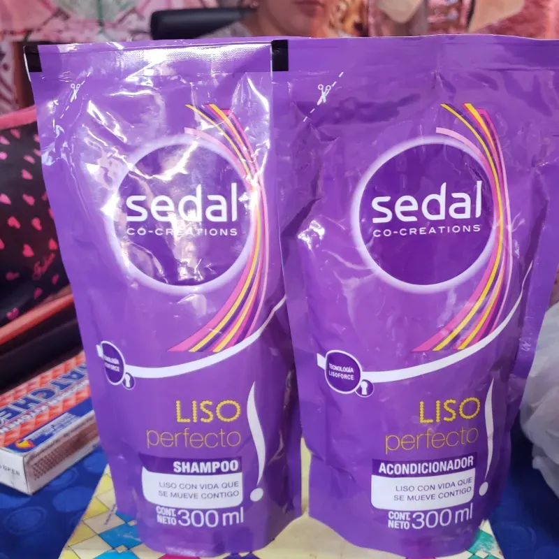 Juego de shampoo y acondicionador Sedal morado