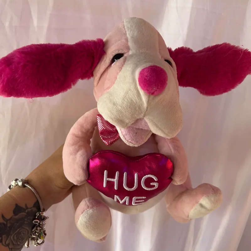 Perrito rosado