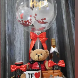 Regalo sorpresa personalizado con globo trasparente y luces