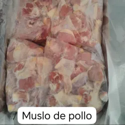 Muslo de pollo . 10 lb
