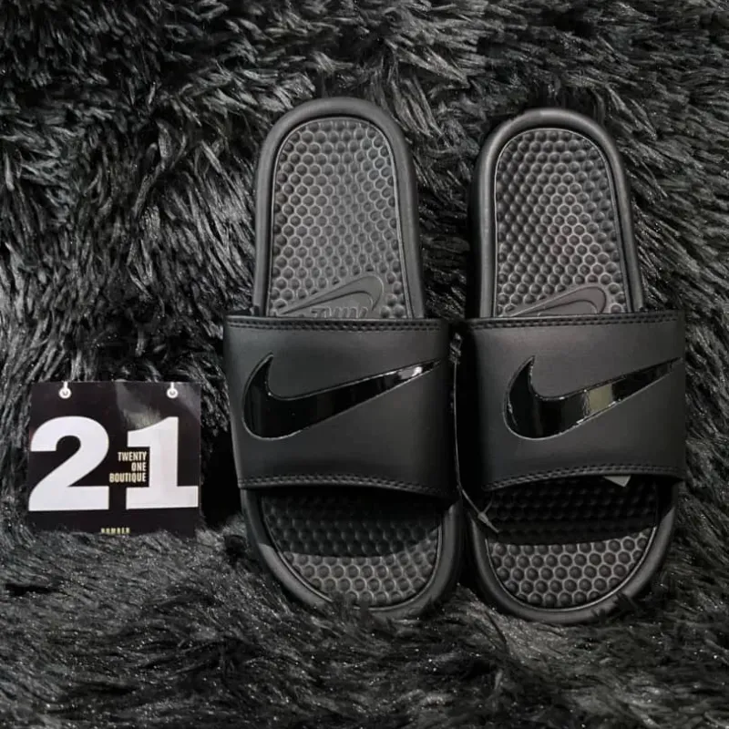 Chancletas Nike