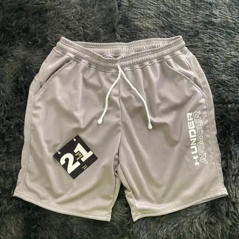 Short Under Armour