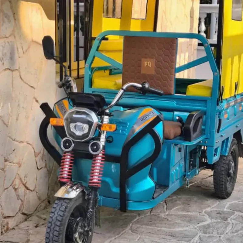 Bicitaxis Para moverse dentro de Guanabo.