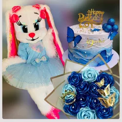 Conejita estrellita con traje azul