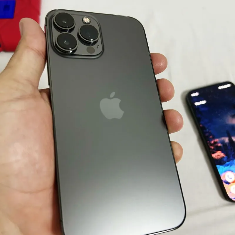 iPhone 13 Pro Max  