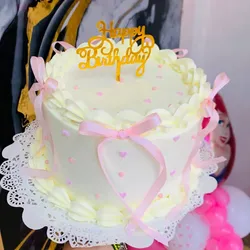 Pastel para una princesa con lazos adornado