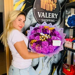 Ramo de rosas eternas PREMIUN morado