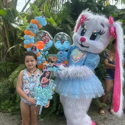 Sopresa con la conejita estrellita , regalo de moana