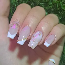Relleno de acrílico (uñas largas) 