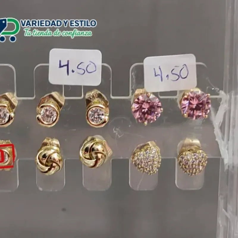 Aretes de oro laminado 14K 