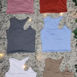 Blusa asimétrica de mujer
