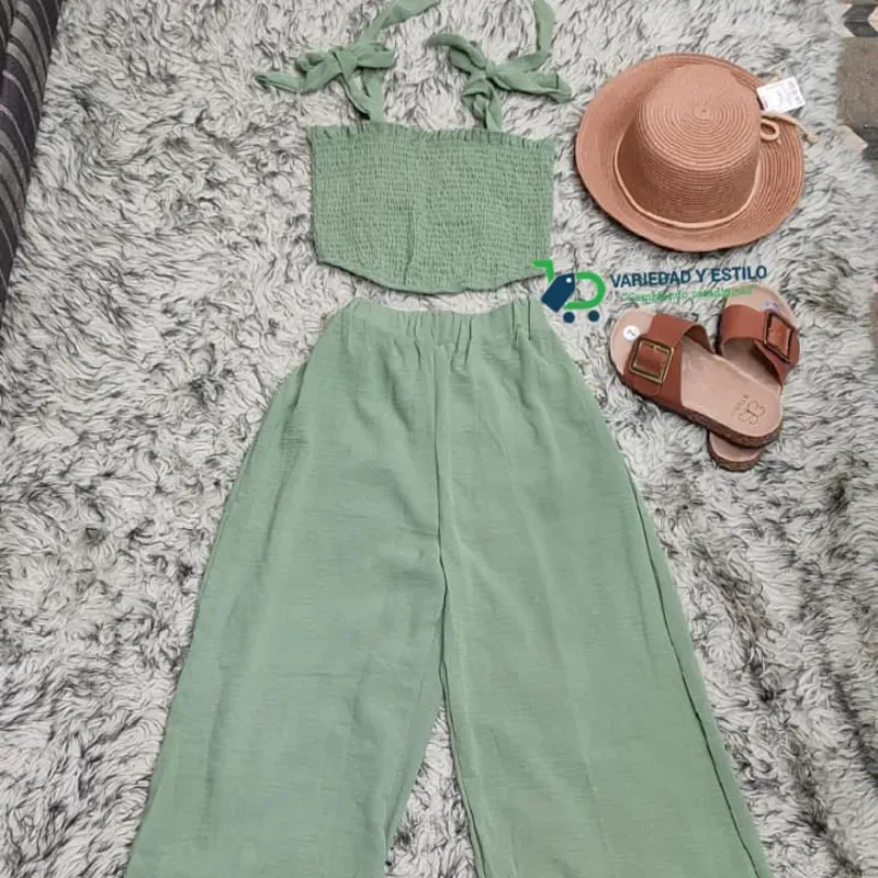 Conjunto de pantaloneta talla S-M 