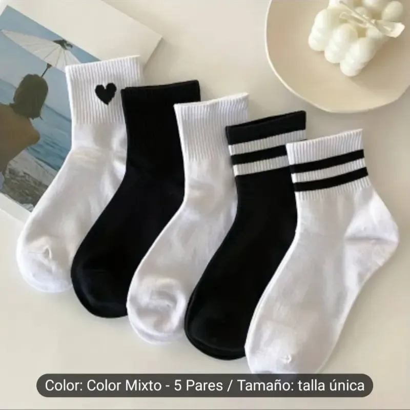 Medias blanco y negro 