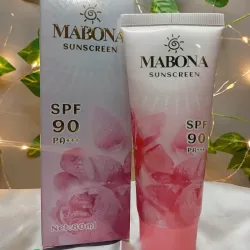 Protector solar con escencia de rosas