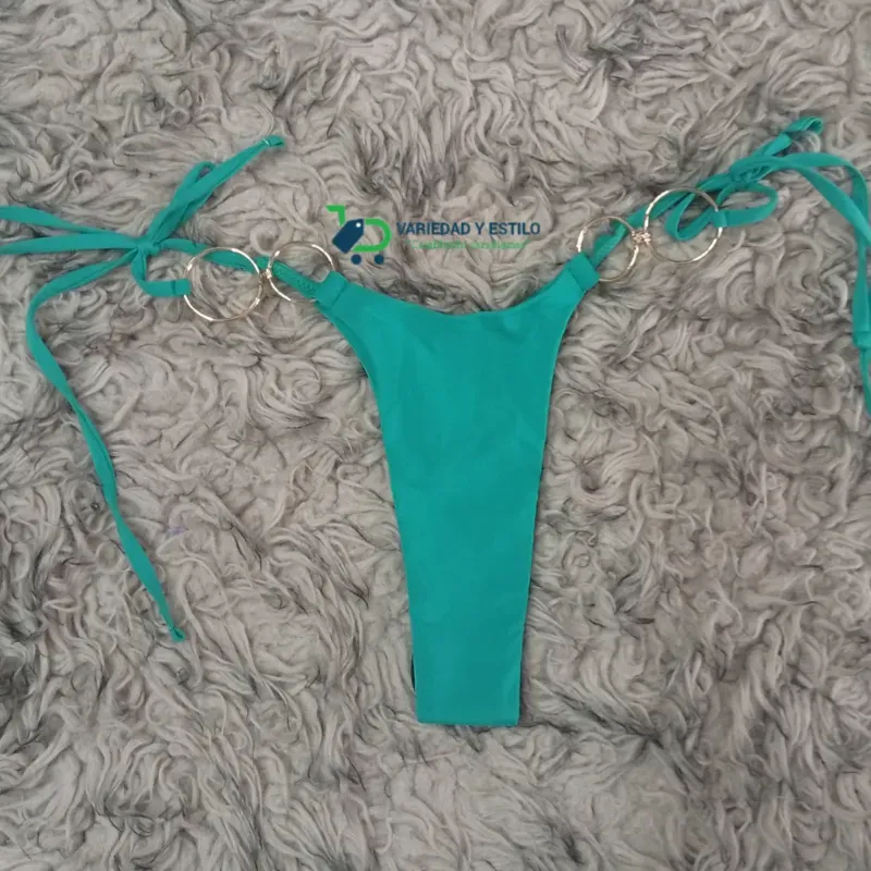 Tanga marca Guess 