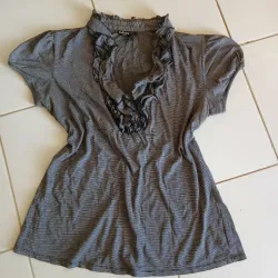 Blusa gris