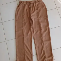 Pantaloneta beige