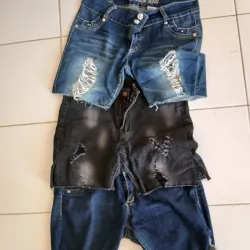 Shorts cortos de mezclilla