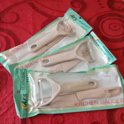 Juego de pelador y cuchillo