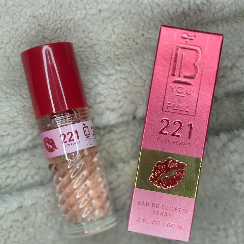 221 mujer