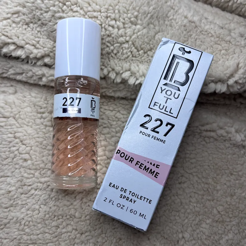 227 mujer