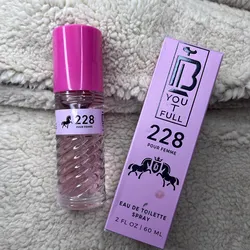 228 mujer