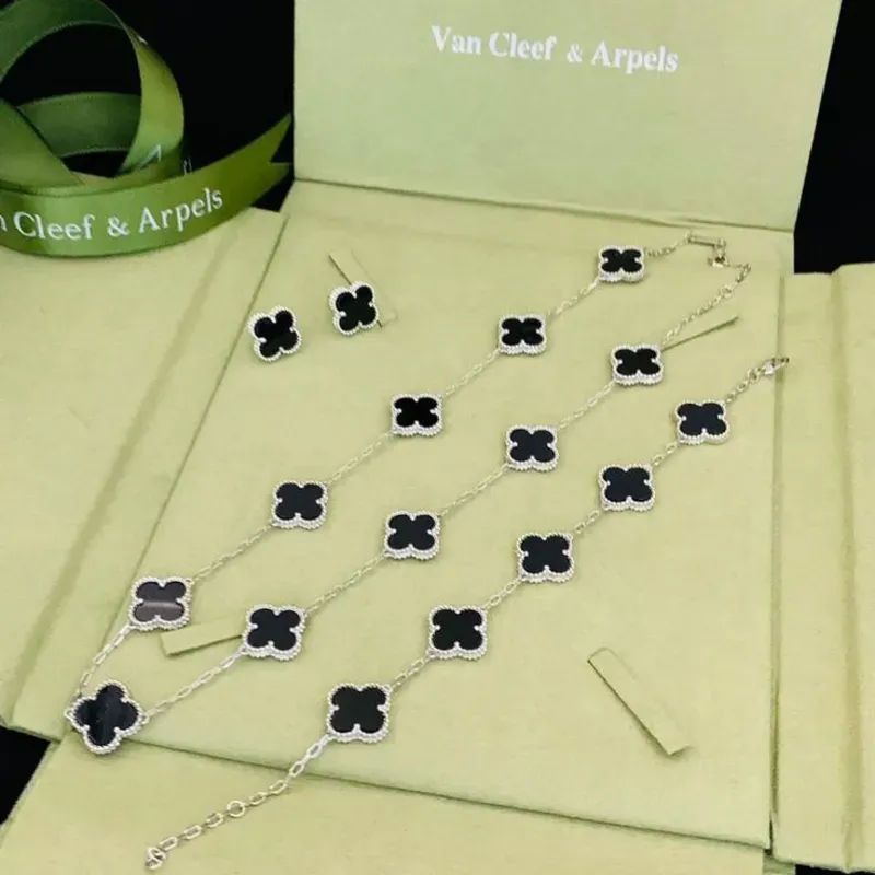 Conjunto Van Cleef 💚