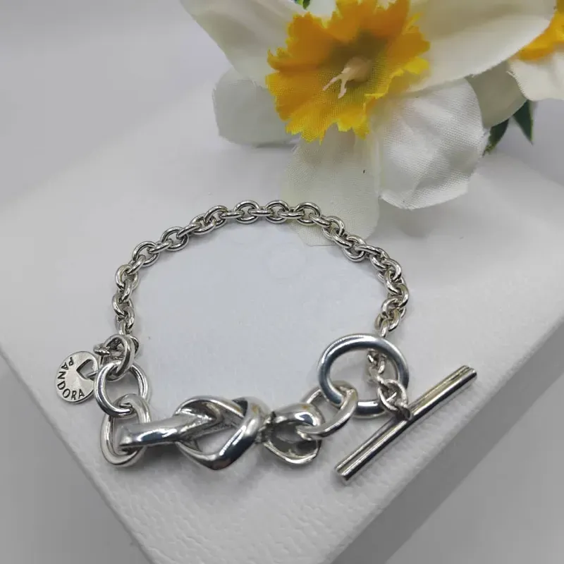 Pulsera Corazón Anudado🤍