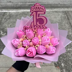 Bouquet de 15 tulipanes para quinceañera 🌷