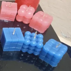 Estuche de 3 velas de cubos y Rubick 