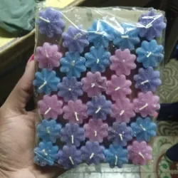 Paquete de 30 velitas pequeñas de flores 