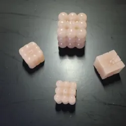 Vela cuadradas grandes de bolas 