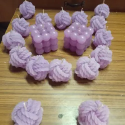 Velas cuadradas grandes de bolas 