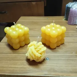 Velas cuadradas grandes de bolas 