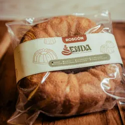 Roscón con almendras