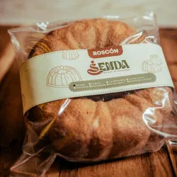 Roscón con chispas de chocolate