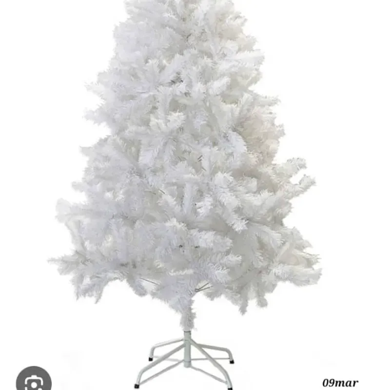 Árbol de navidad 1.80 cm en blanco 