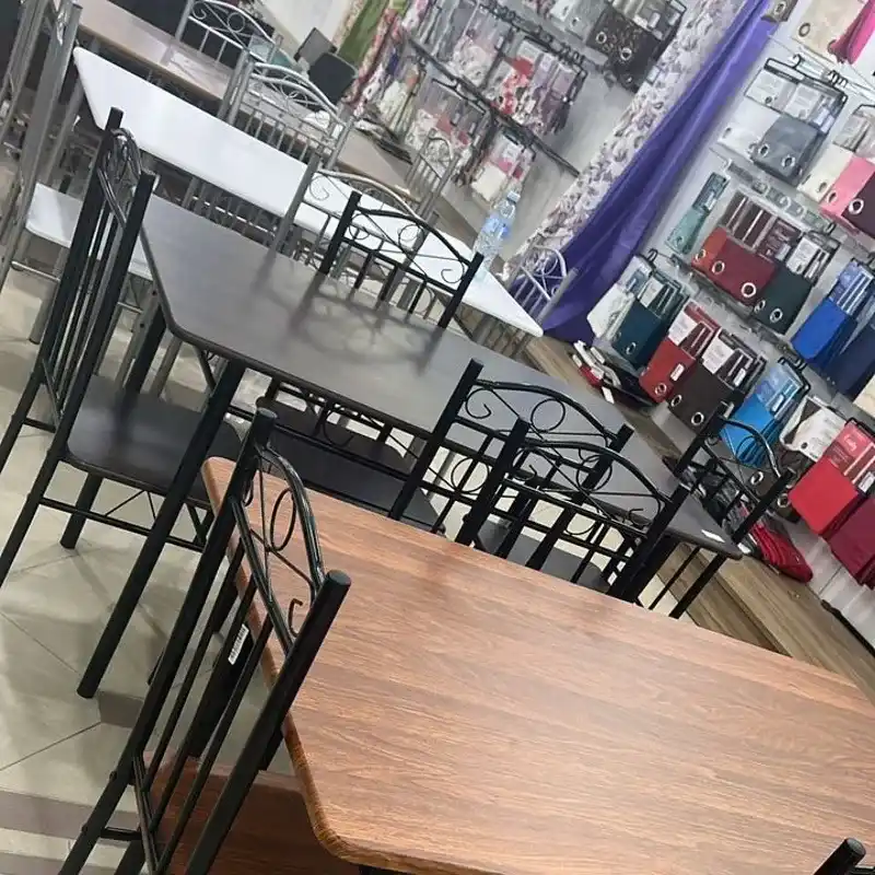 Juego de comedor de 4 sillas