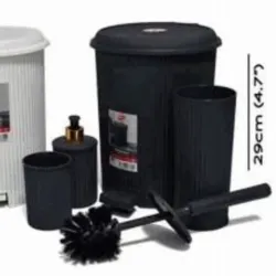 Juego de utensilios para el baño 