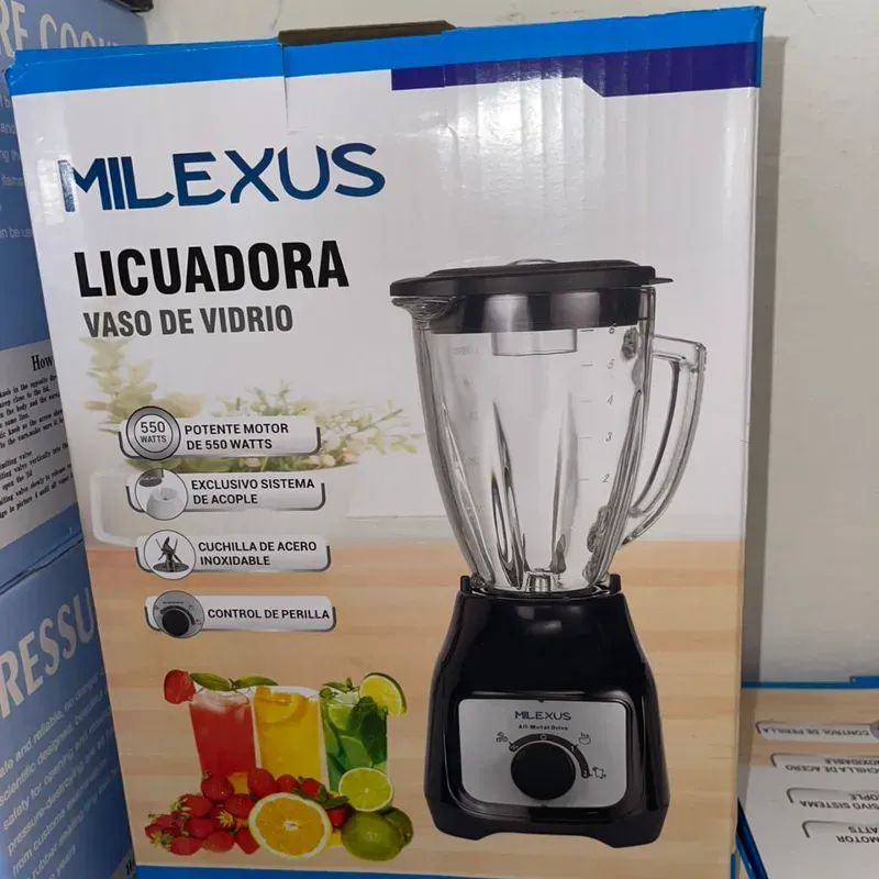 Batidora Licuadora Marca Milexus. Vaso de Vidrio. Capacidad 1.5 Litros