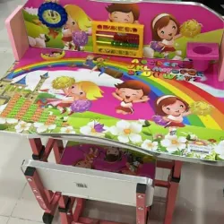 Mesa y silla didáctica para niña y niños con edades de 2 a 10 años.