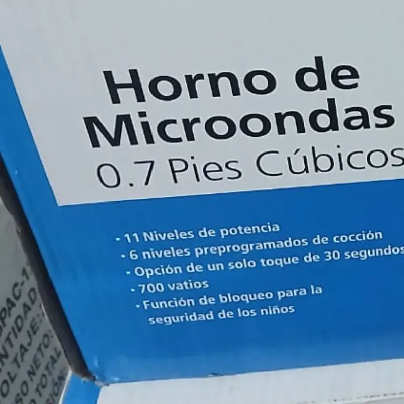 Microondas 0.7 cúbicos. Marca Royal. 